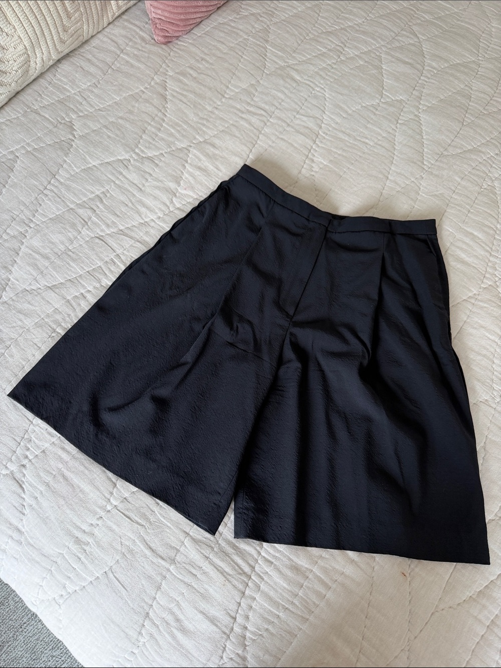Massimo Dutti Navy Tailored Bermuda Shorts with Pleats